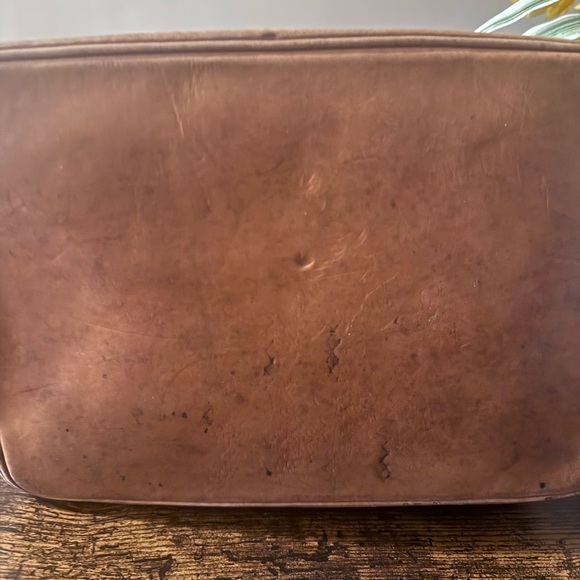 Luxury Brown Designer Bucket Bag - Picture 3 of 6